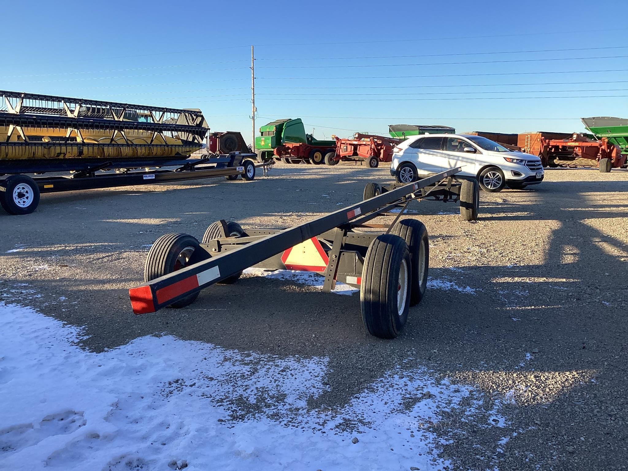 Undetermined Header Trailer Equipment Image0