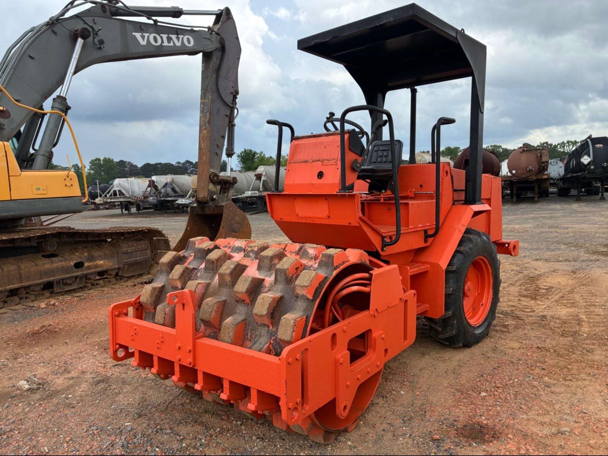 Hamm 2210SSD Equipment Image0