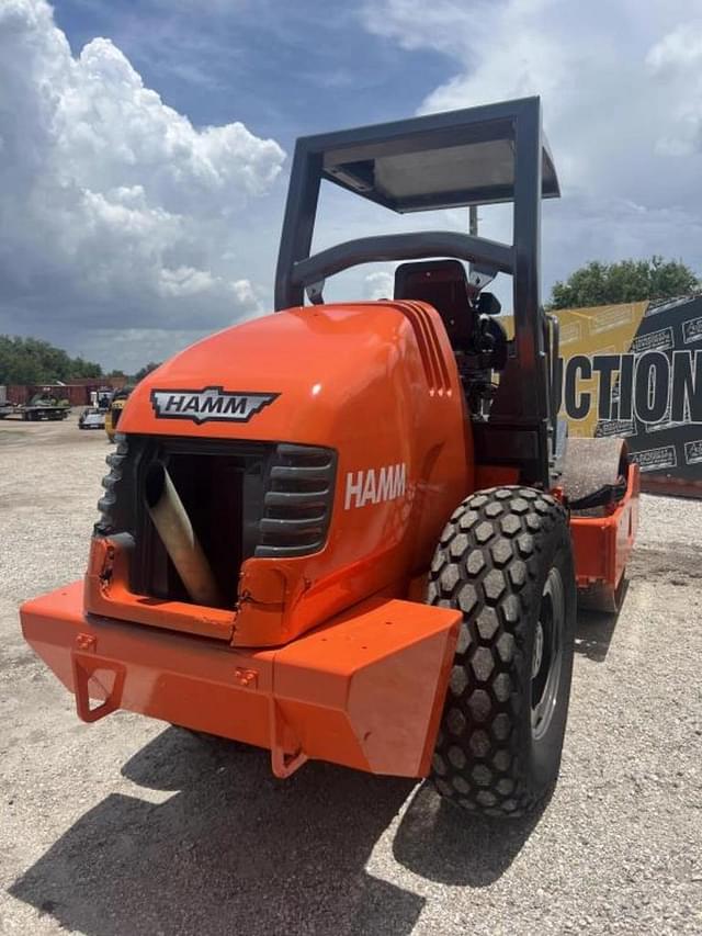 Image of Hamm 3307 equipment image 2