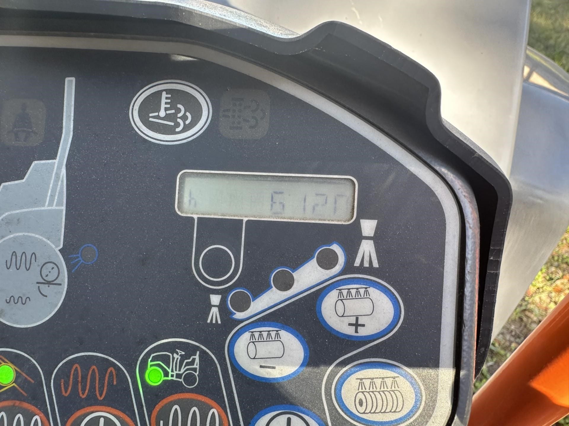 2022 Hamm HD12VV Equipment Image0