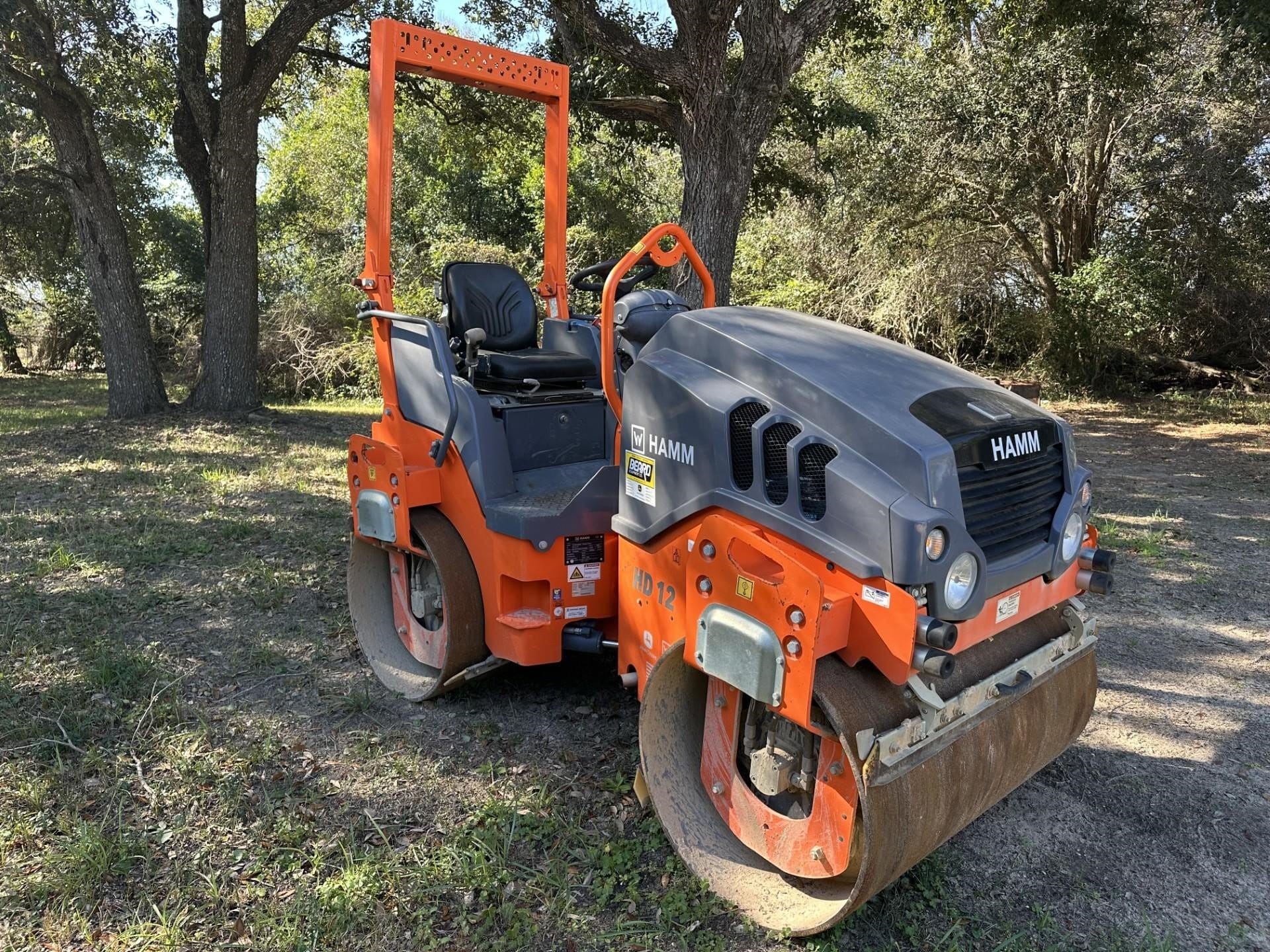 2022 Hamm HD12VV Equipment Image0