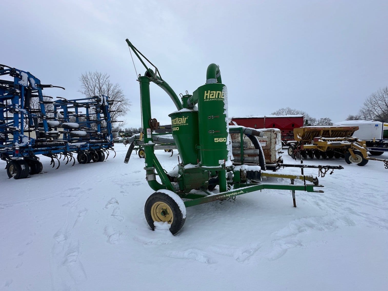 Handlair 560 Equipment Image0