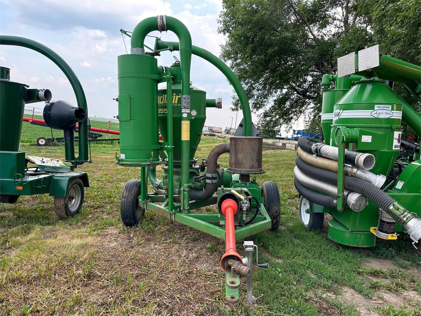 Handlair 555 Equipment Image0