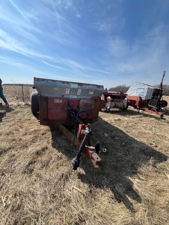 H&S 310 Equipment Image0