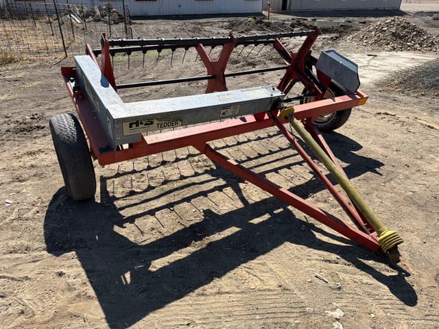 Image of H&S H&S Tedder-7 equipment image 1