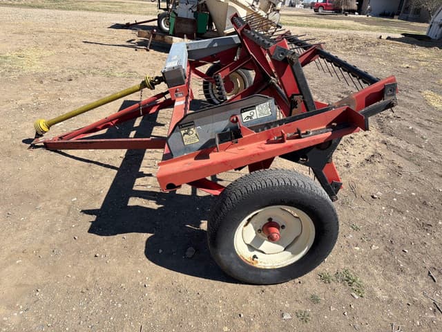 Image of H&S H&S Tedder-7 equipment image 3