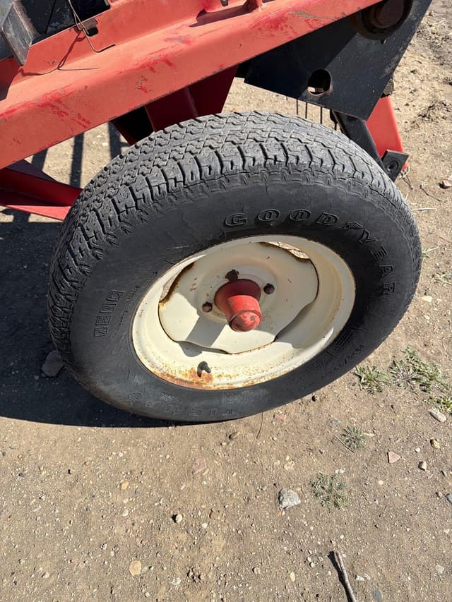 Image of H&S H&S Tedder-7 equipment image 4