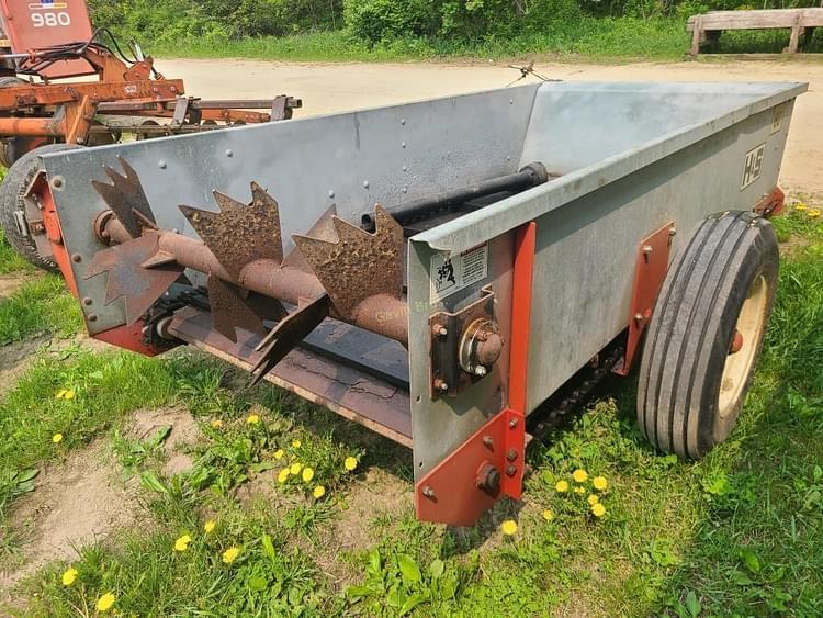 H&S 80 Manure Handling Manure Spreaders Dry for Sale Tractor Zoom