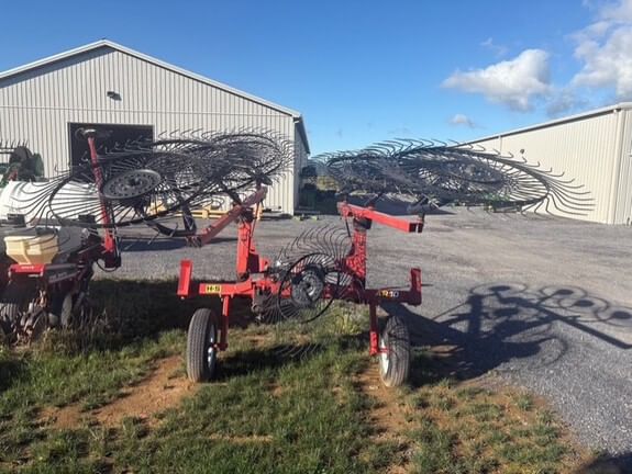 H&S AR1061 Equipment Image0