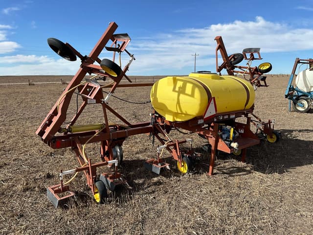 Image of H&S Band Sprayer equipment image 3