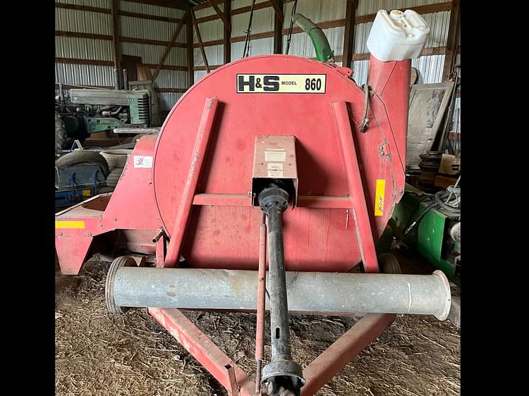 H&S 860 Equipment Image0