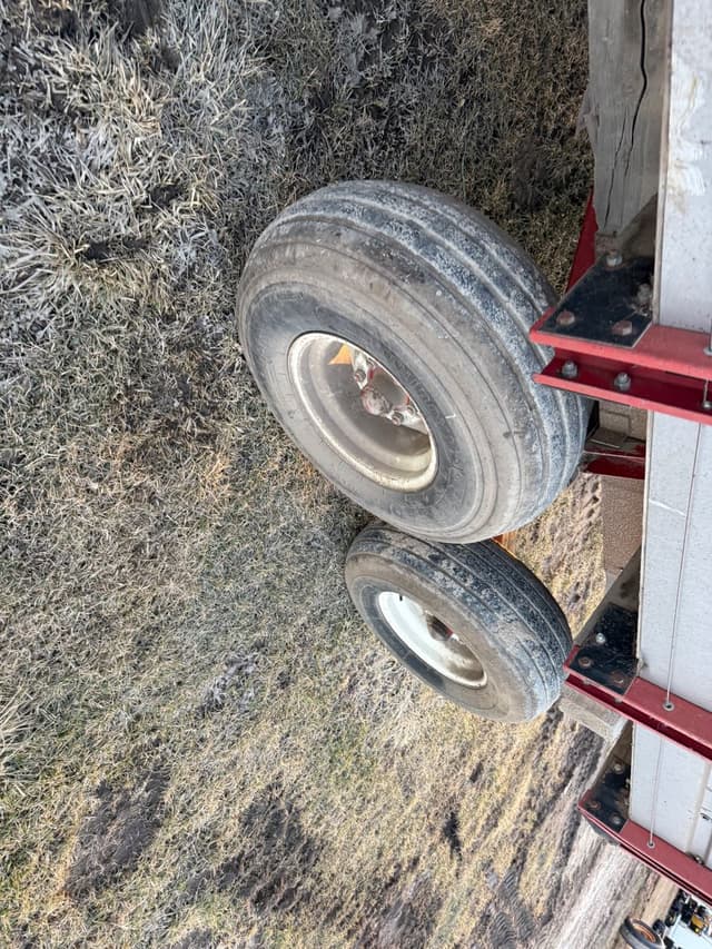 Image of H&S Super 7+4 equipment image 3