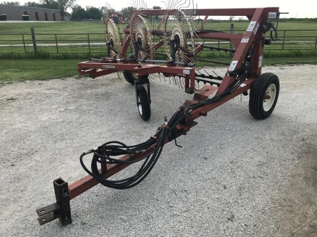 Main image H&S Hay Machine II 1