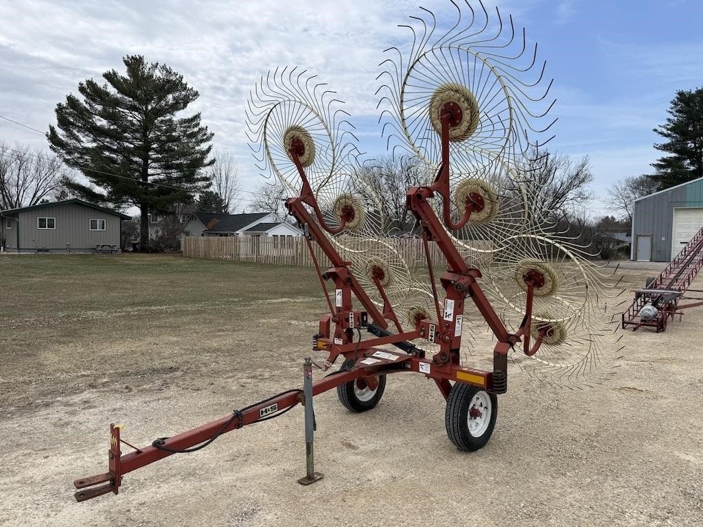 H&S CR8 Equipment Image0