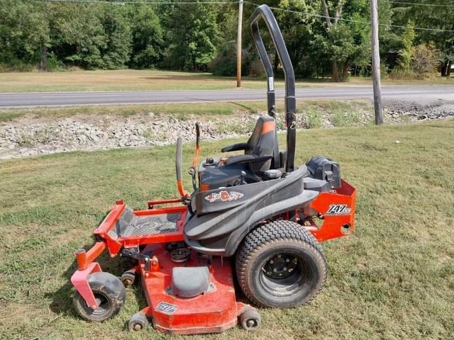 Image of Bad Boy Maverick equipment image 4