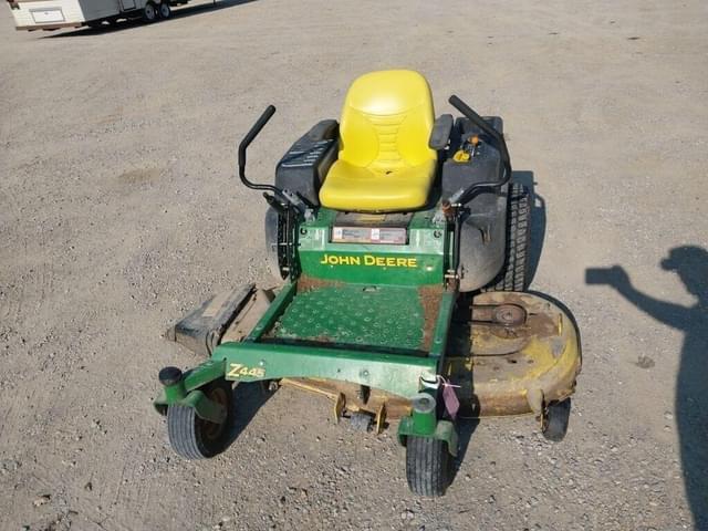 Image of John Deere Z445 equipment image 1