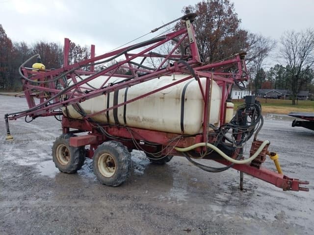 Image of Hardi 1000 equipment image 2