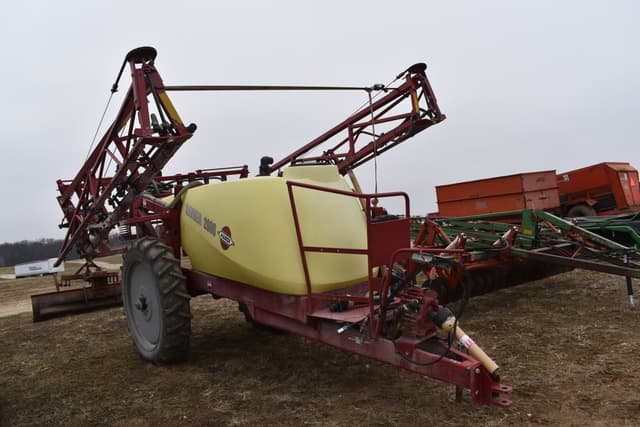 Image of Hardi Ranger 2000 equipment image 3