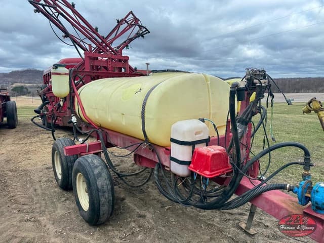 Image of Hardi TR500G equipment image 2