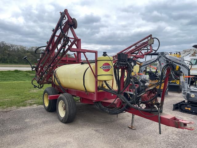 Image of Hardi TR500 equipment image 2