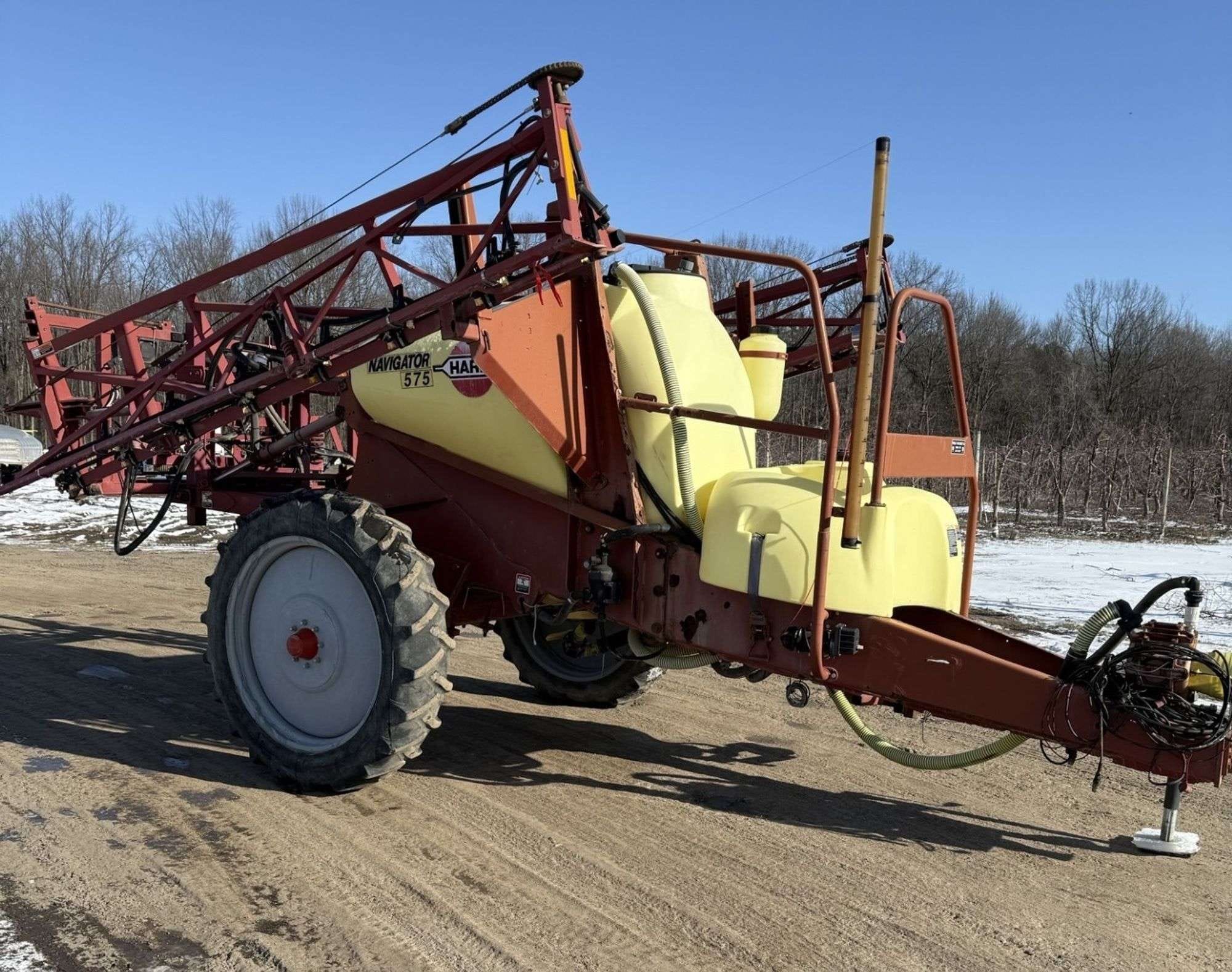 Hardi Navigator 575 Equipment Image0