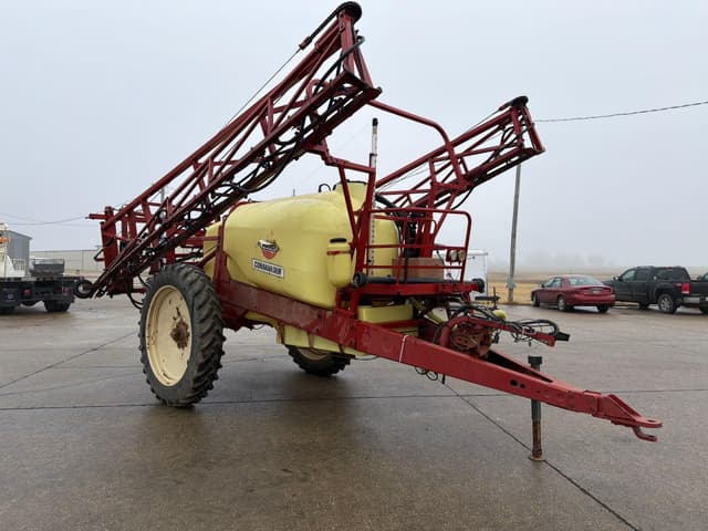 Image of Hardi Commander 1200 equipment image 1