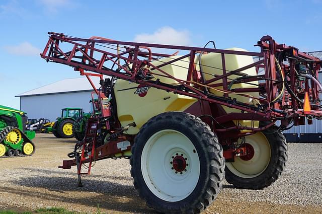 Image of Hardi Commander 1500 equipment image 2