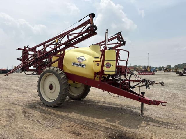 Image of Hardi Commander equipment image 4