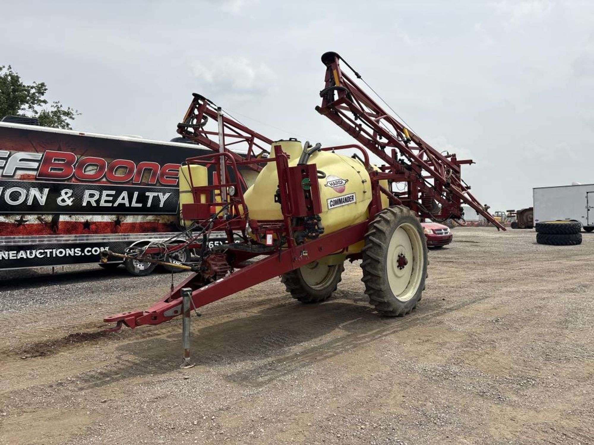 Hardi Commander Equipment Image0