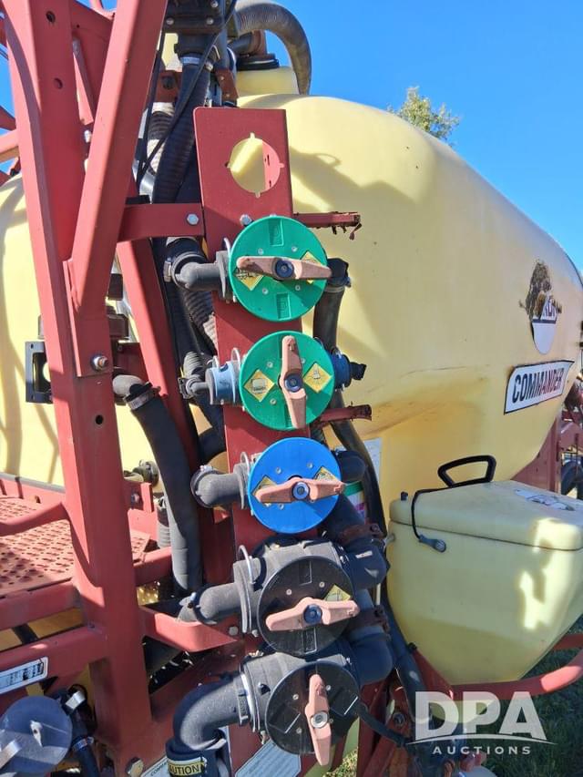 Image of Hardi Commander equipment image 4
