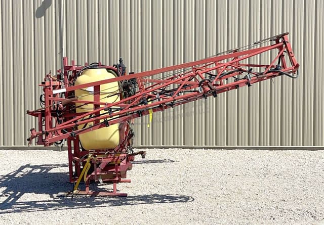 Image of Hardi Mega 350 equipment image 1
