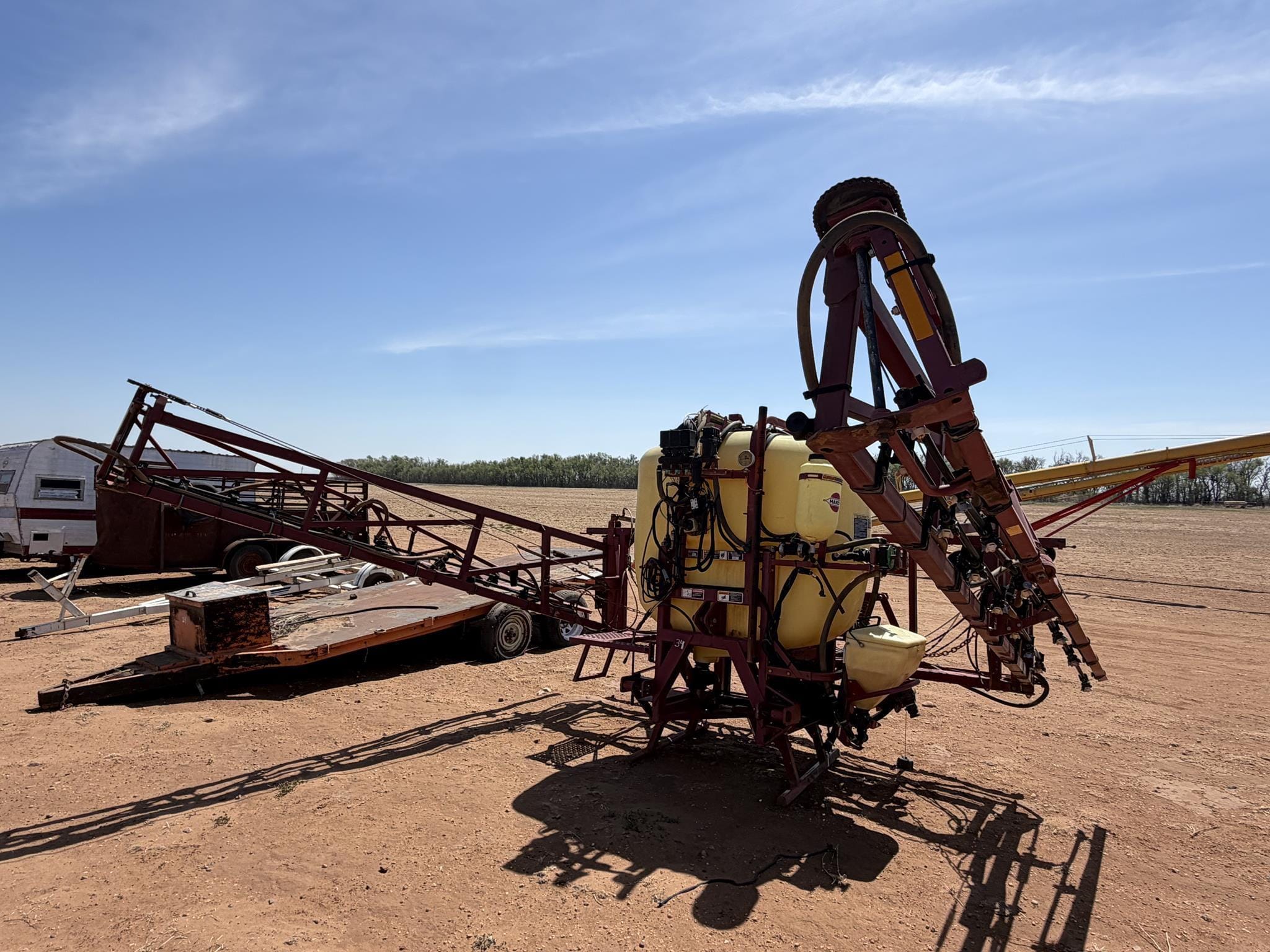 Hardi Mega 350 Equipment Image0