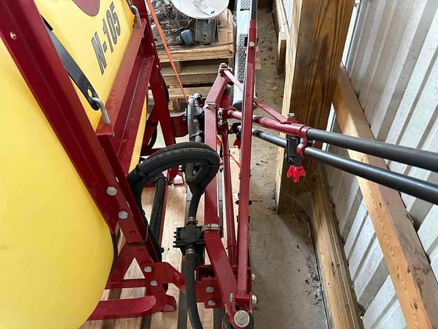 Image of Hardi N-105 equipment image 3
