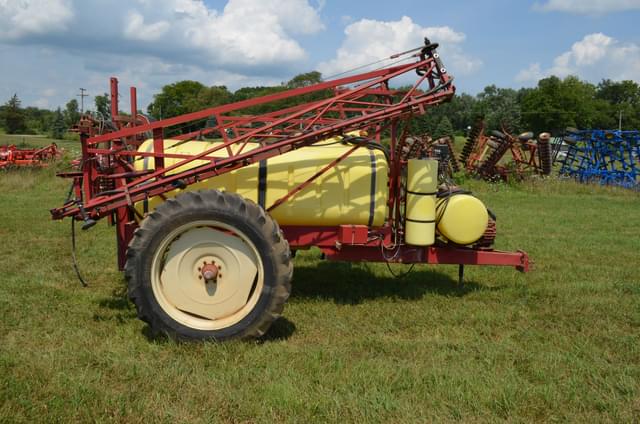 Image of Hardi Navigator 1000 equipment image 1