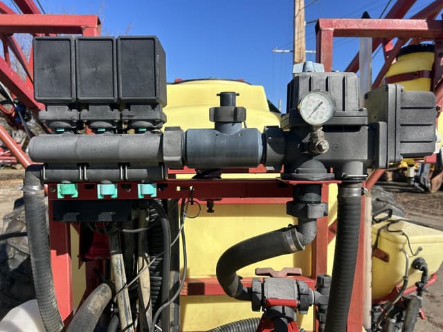 Image of Hardi NAV1000 equipment image 4