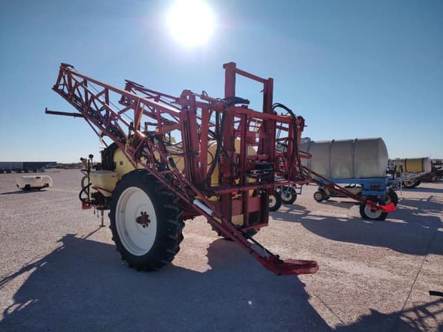 Image of Hardi NAV1000M equipment image 1