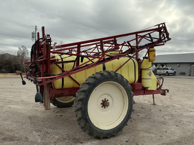 Image of Hardi NAV1000M equipment image 4