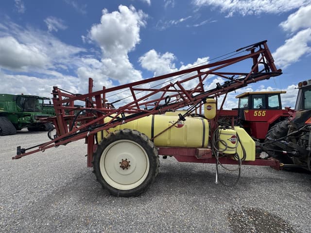 Image of Hardi Navigator 550 equipment image 4