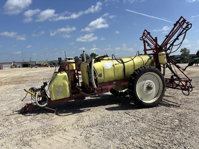 Image of Hardi NAV550M equipment image 1