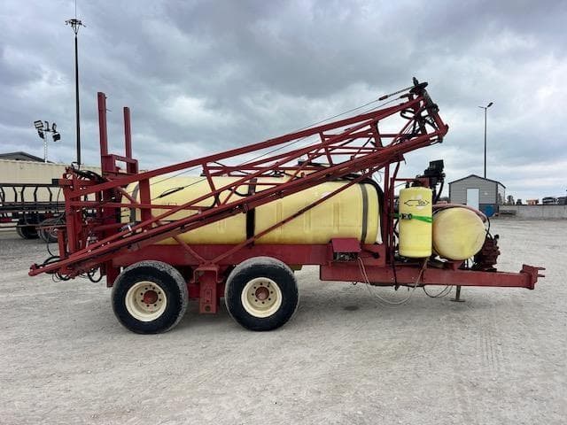 Image of Hardi Navigator 800 equipment image 1