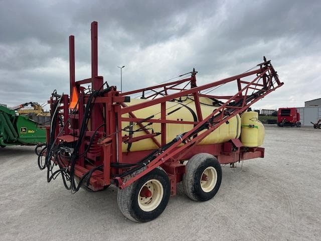 Image of Hardi Navigator 800 equipment image 3