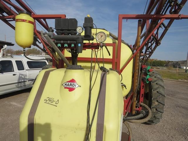 Image of Hardi Navigator 1000 equipment image 4