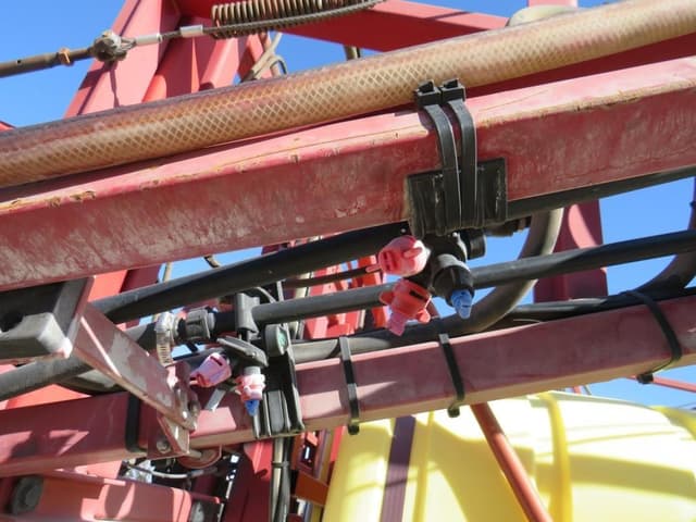 Image of Hardi Navigator 1000 equipment image 3