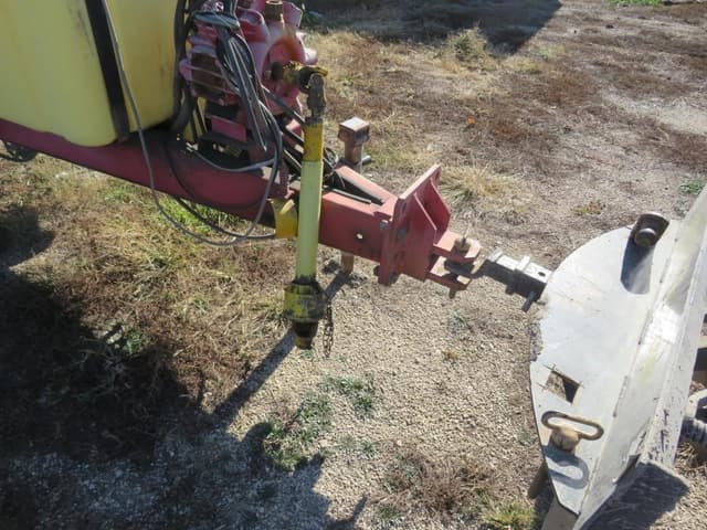 Image of Hardi Navigator 1000 equipment image 1