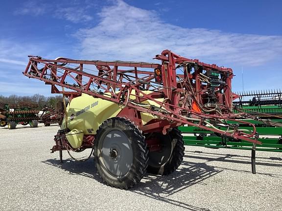 Image of Hardi Navigator 3000 equipment image 4