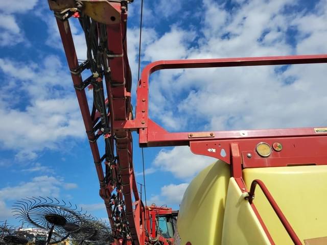 Image of Hardi Navigator 3500 equipment image 4