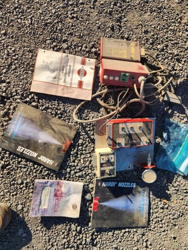 Image of Hardi NAV550 equipment image 2