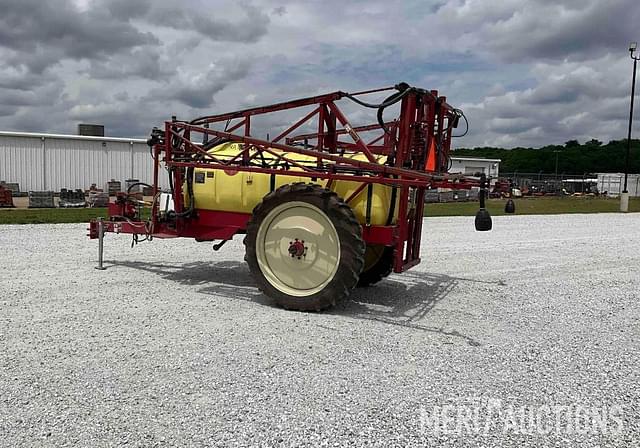 Image of Hardi Navigator 550 equipment image 2