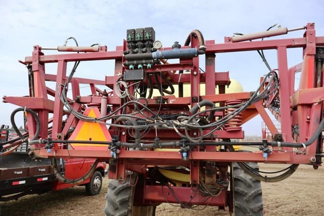 Image of Hardi NP1100 equipment image 4