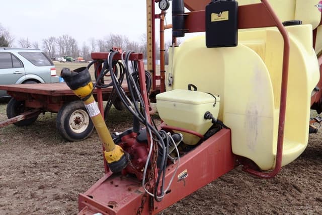 Image of Hardi NP1100 equipment image 1